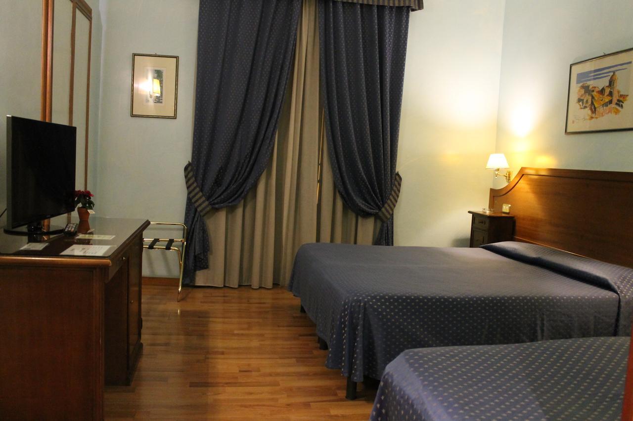 Piccolo Fiore Roma Exterior foto
